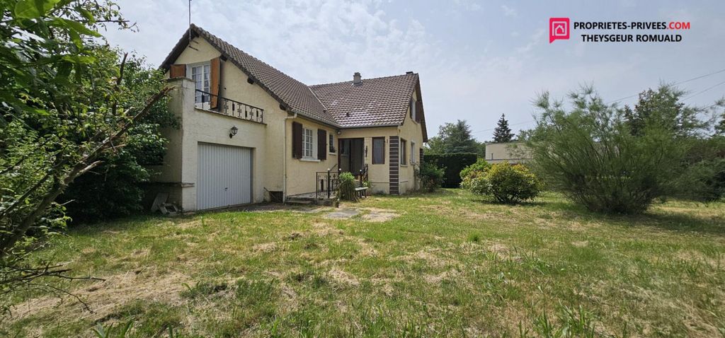 Achat maison à vendre 5 chambres 180 m² - Égreville