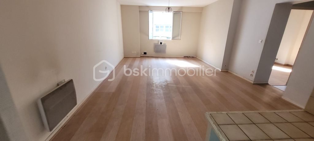 Achat appartement à vendre 2 pièces 49 m² - Pau