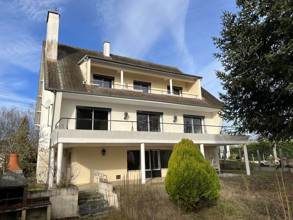 Achat maison à vendre 6 chambres 299 m² - Saint-Georges-sur-Baulche