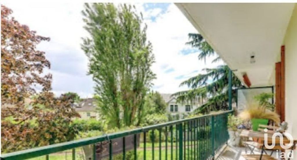 Achat appartement à vendre 3 pièces 75 m² - Soisy-sur-Seine