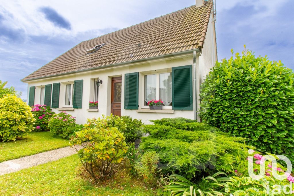 Achat maison à vendre 5 chambres 123 m² - Breuil-le-Vert