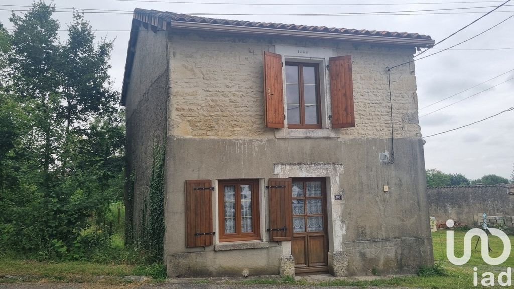 Achat maison 1 chambre(s) - Saint-Cybardeaux