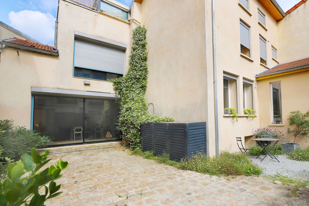 Achat maison à vendre 4 chambres 191 m² - Montreuil