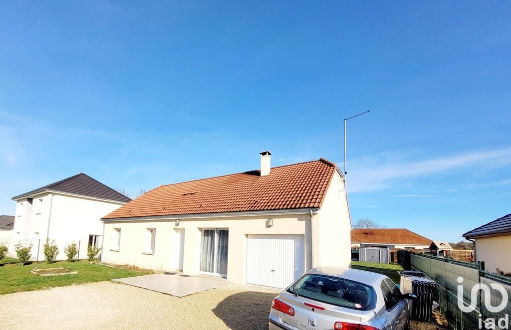 Achat maison à vendre 4 chambres 90 m² - Lusigny-sur-Barse