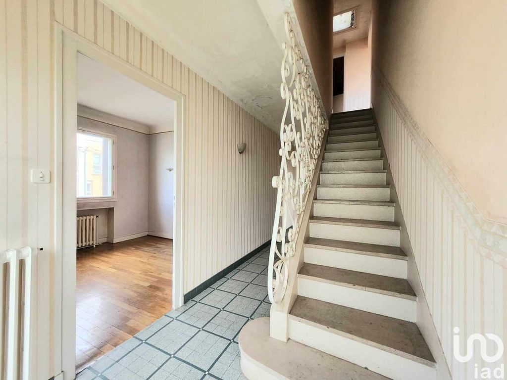 Achat maison à vendre 5 chambres 123 m² - Poitiers