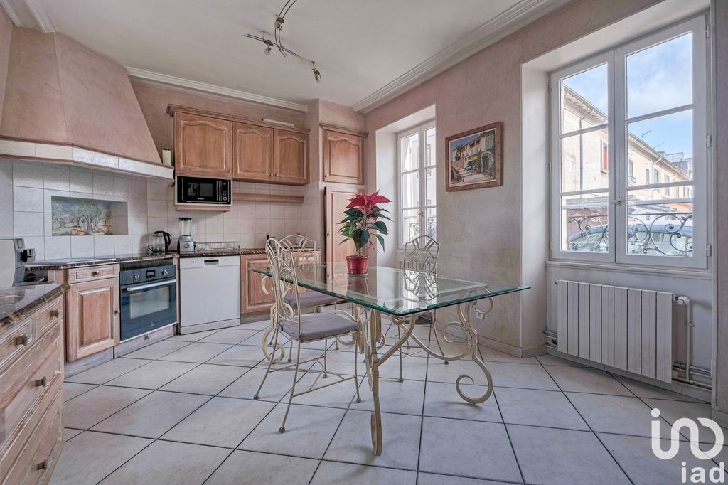 Achat maison à vendre 4 chambres 165 m² - Champs-sur-Marne