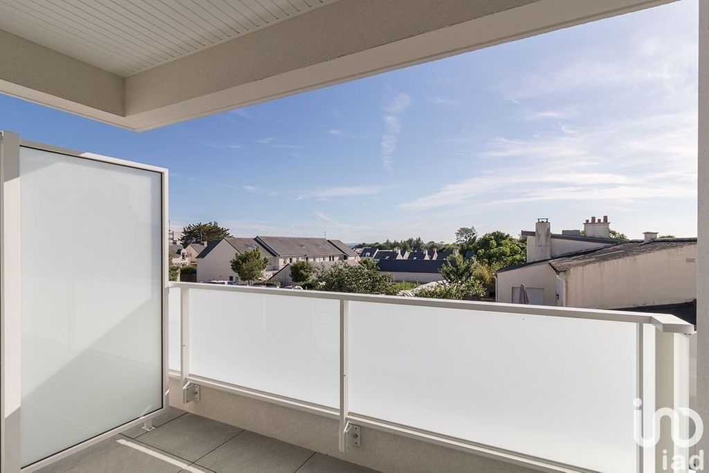 Achat appartement à vendre 3 pièces 63 m² - Larmor-Plage