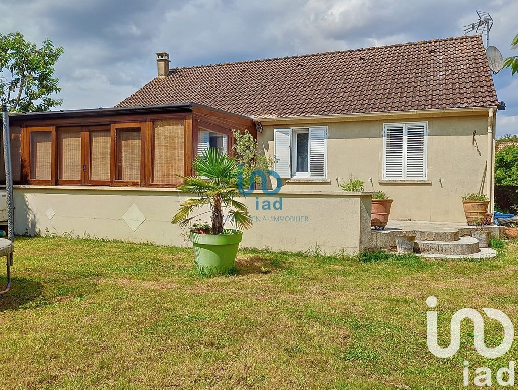 Achat maison à vendre 3 chambres 95 m² - Fontenay-Trésigny