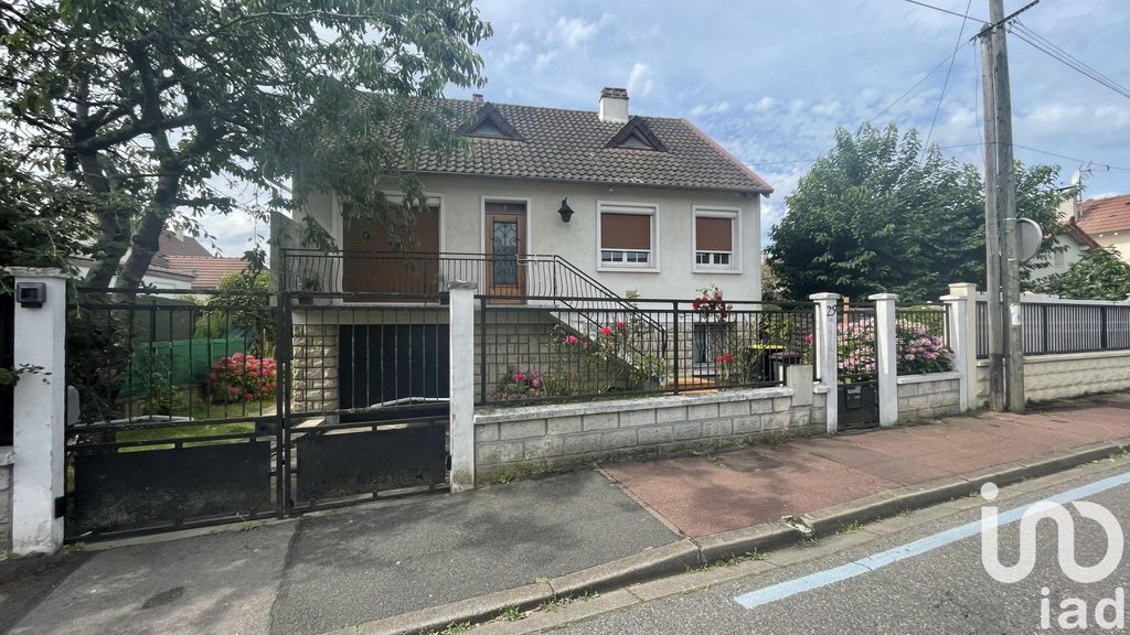 Achat maison à vendre 4 chambres 110 m² - Juvisy-sur-Orge