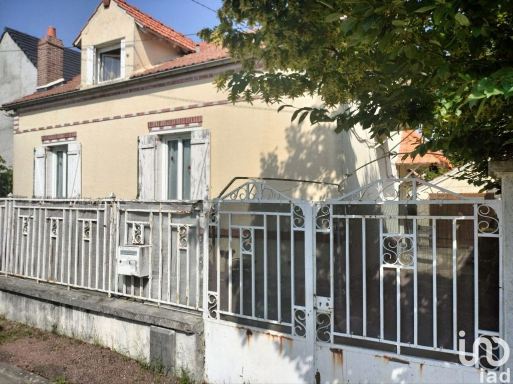 Achat maison à vendre 3 chambres 78 m² - Châlette-sur-Loing