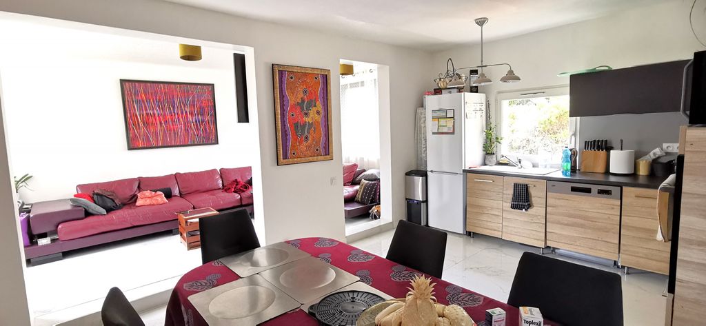 Achat appartement à vendre 4 pièces 98 m² - Cassis