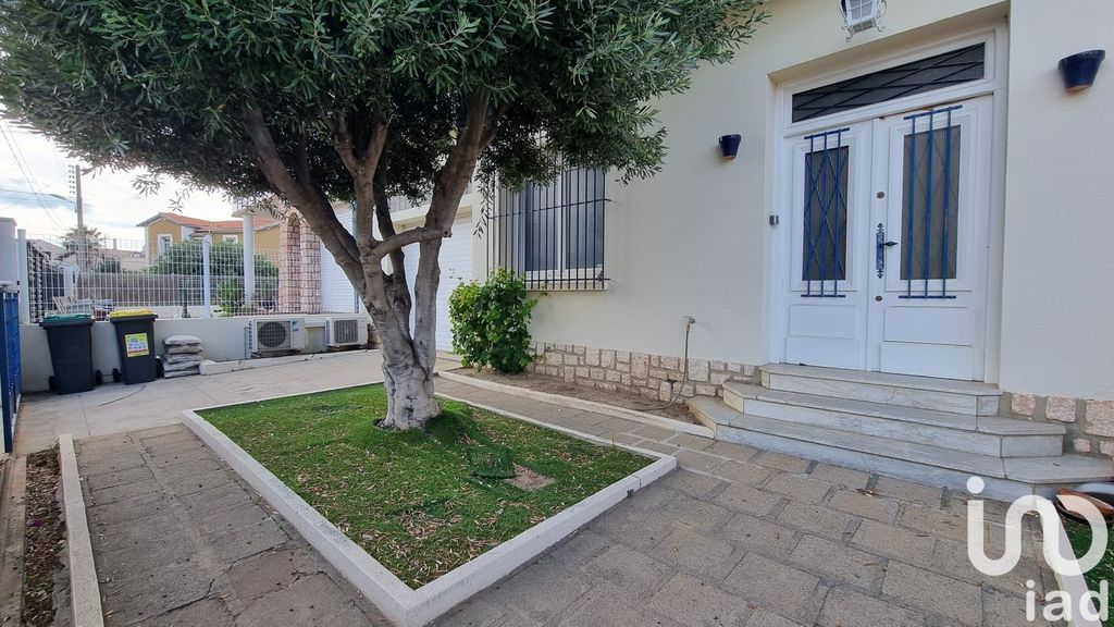 Achat maison à vendre 3 chambres 126 m² - Perpignan