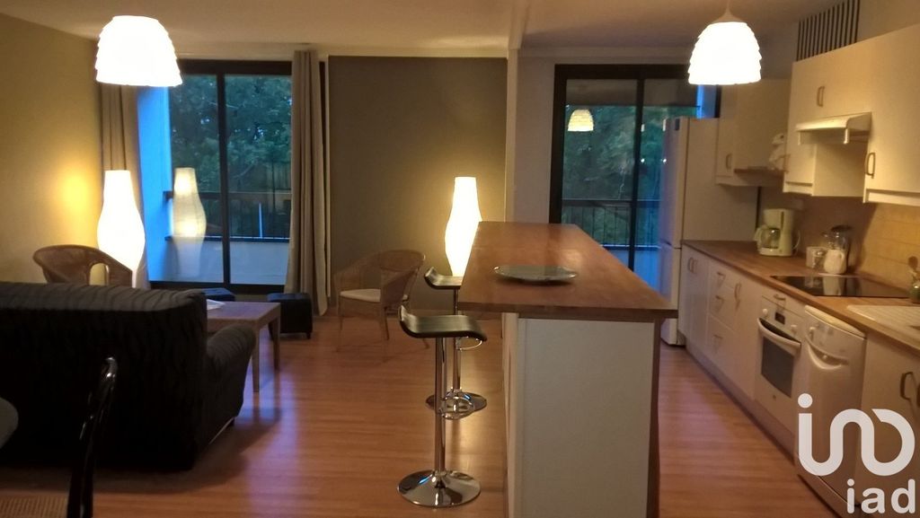 Achat appartement à vendre 5 pièces 111 m² - Pessac