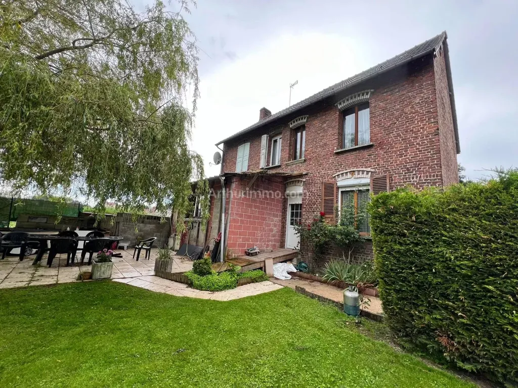 Achat appartement à vendre 6 pièces 139 m² - Péronne