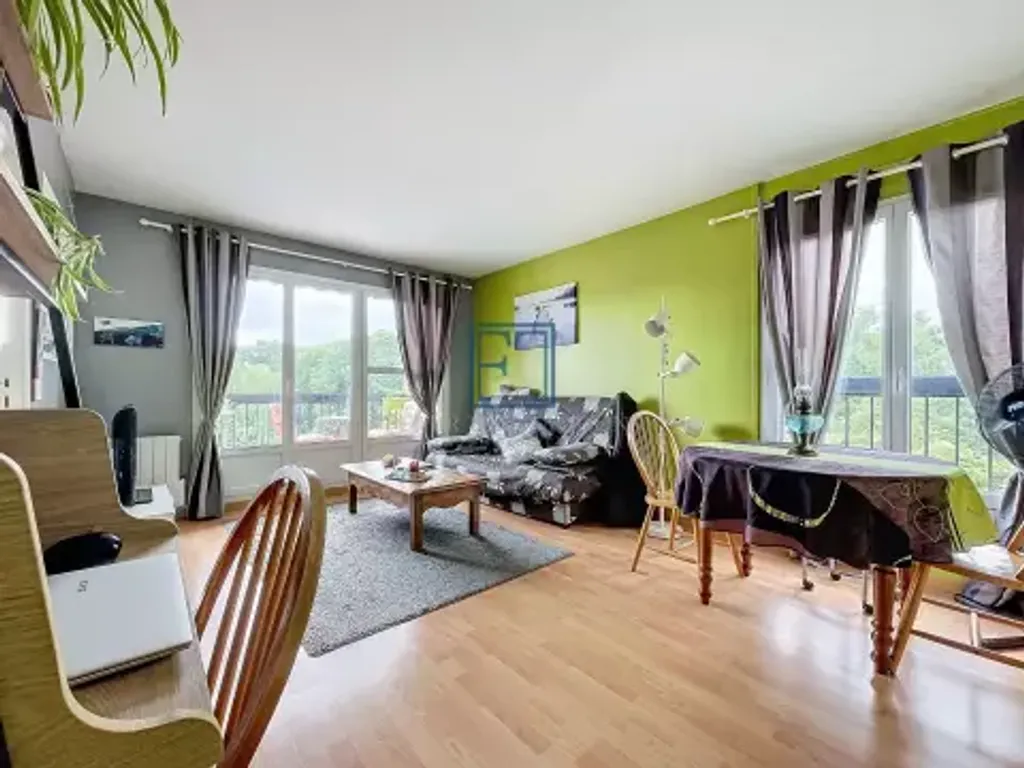 Achat appartement à vendre 2 pièces 49 m² - Maurepas