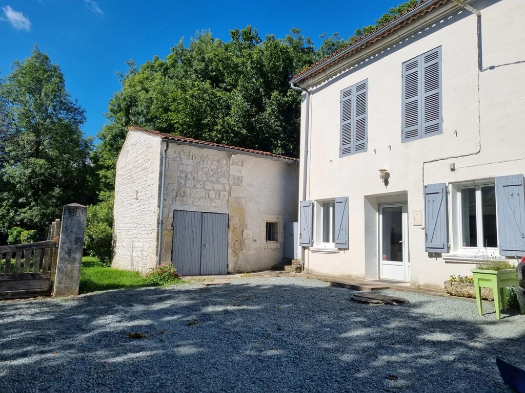 Achat maison 4 chambre(s) - Saintes