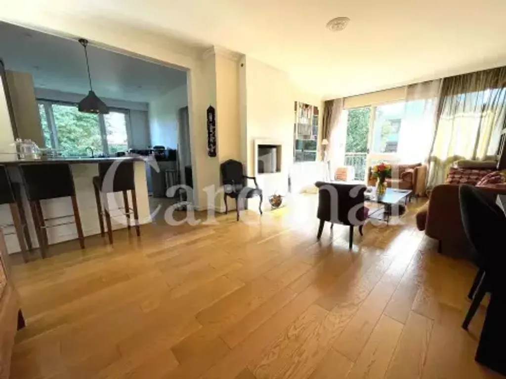 Achat appartement à vendre 5 pièces 102 m² - Noisy-le-Roi