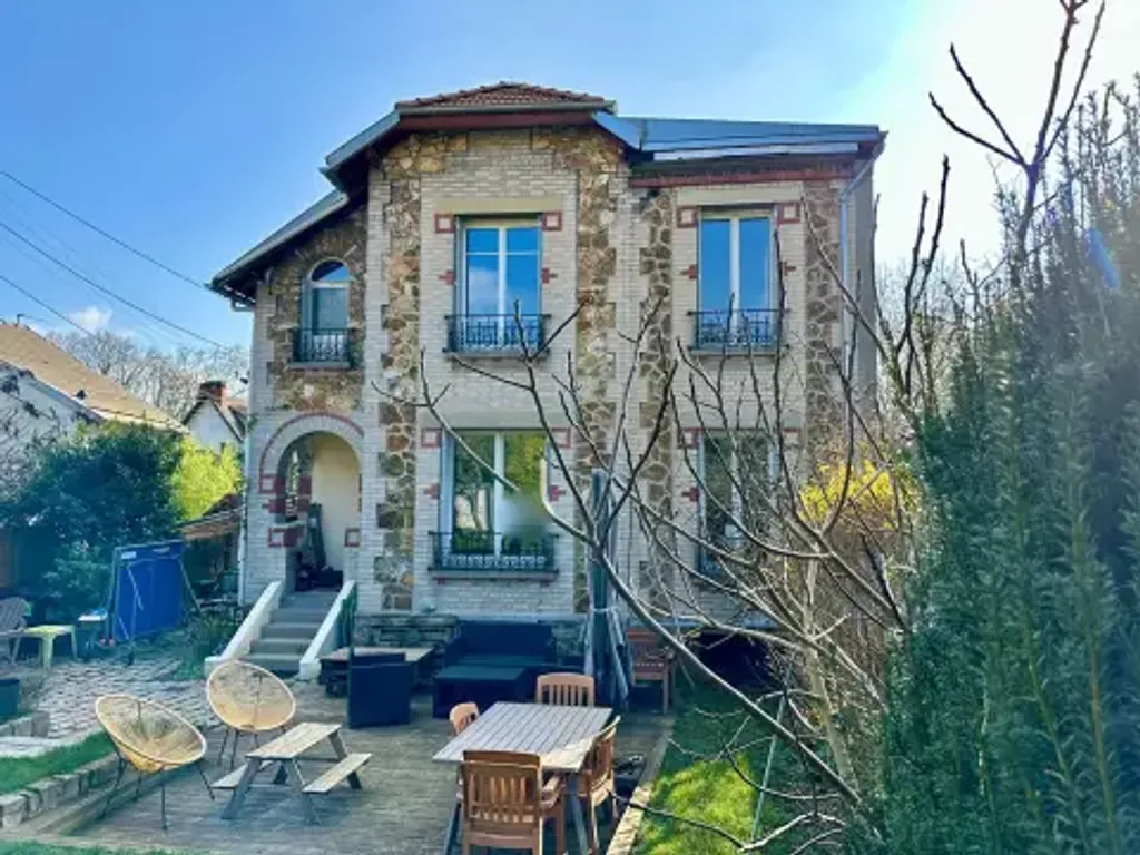 Achat maison à vendre 3 chambres 113 m² - Montmorency