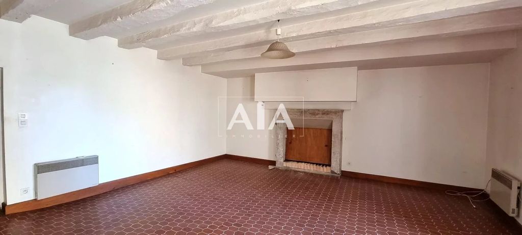 Achat maison à vendre 1 chambre 64 m² - Charroux