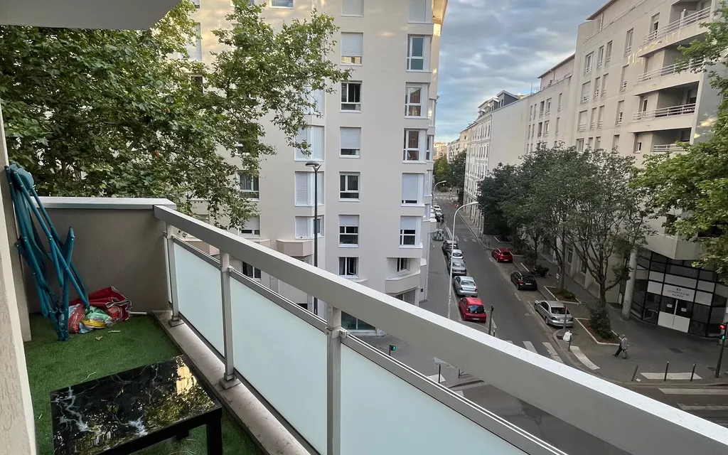 Achat appartement à vendre 2 pièces 49 m² - Lyon 3ème arrondissement