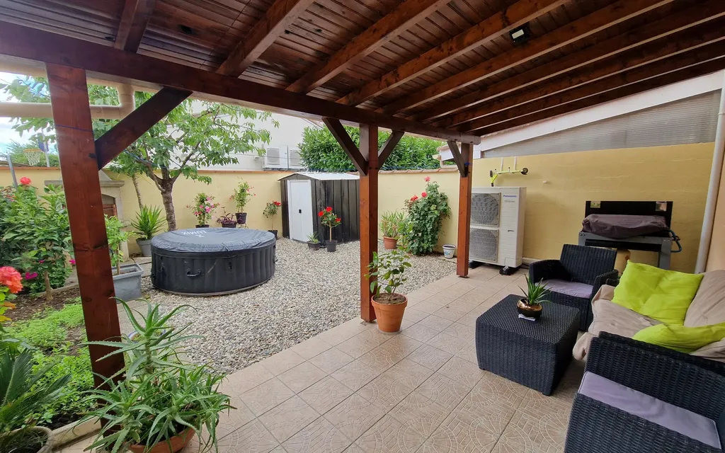 Achat maison à vendre 3 chambres 106 m² - Le Passage