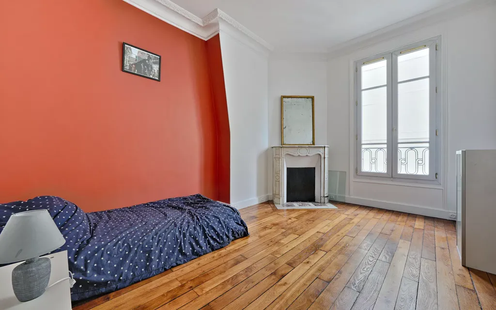 Achat appartement à vendre 3 pièces 43 m² - Paris 10ème arrondissement