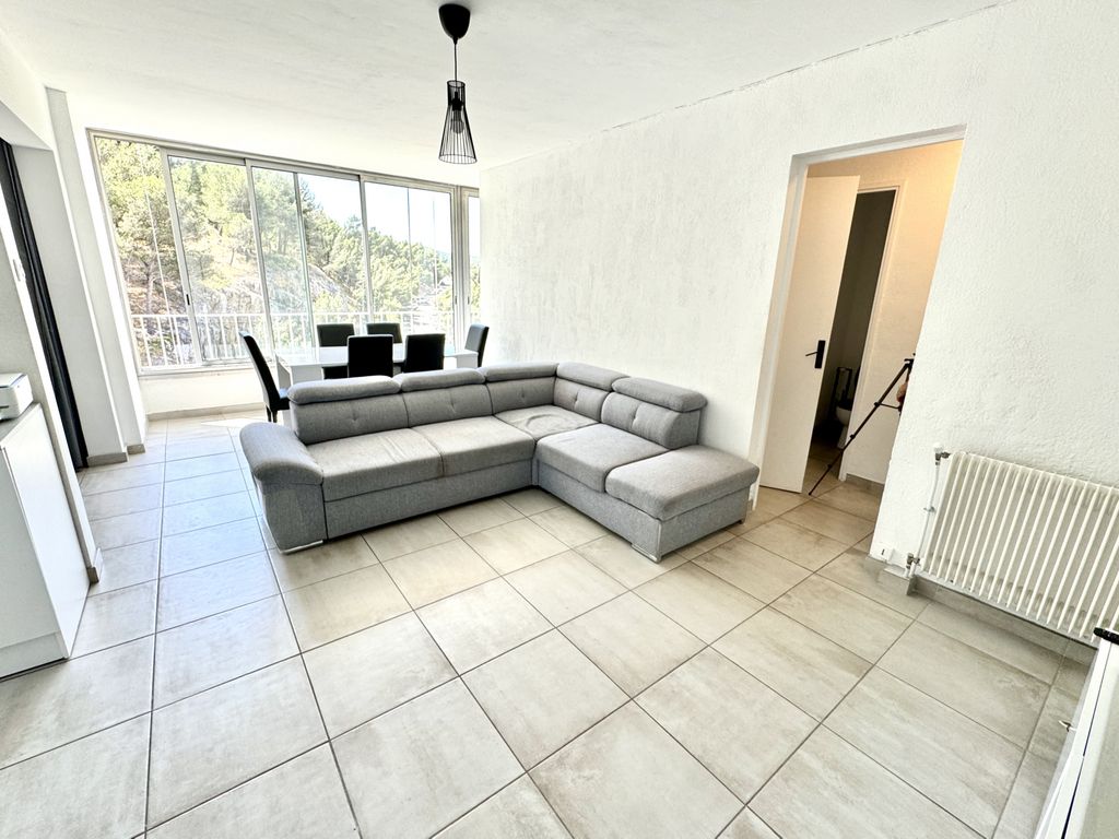 Achat appartement à vendre 4 pièces 77 m² - Marseille 9ème arrondissement