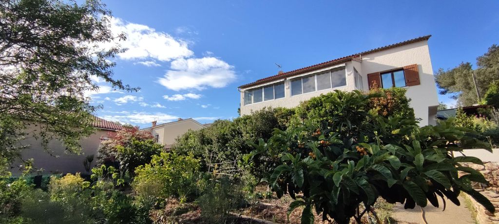 Achat maison à vendre 2 chambres 96 m² - La Seyne-sur-Mer