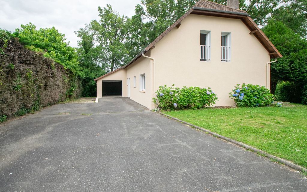 Achat maison à vendre 4 chambres 136 m² - Idron