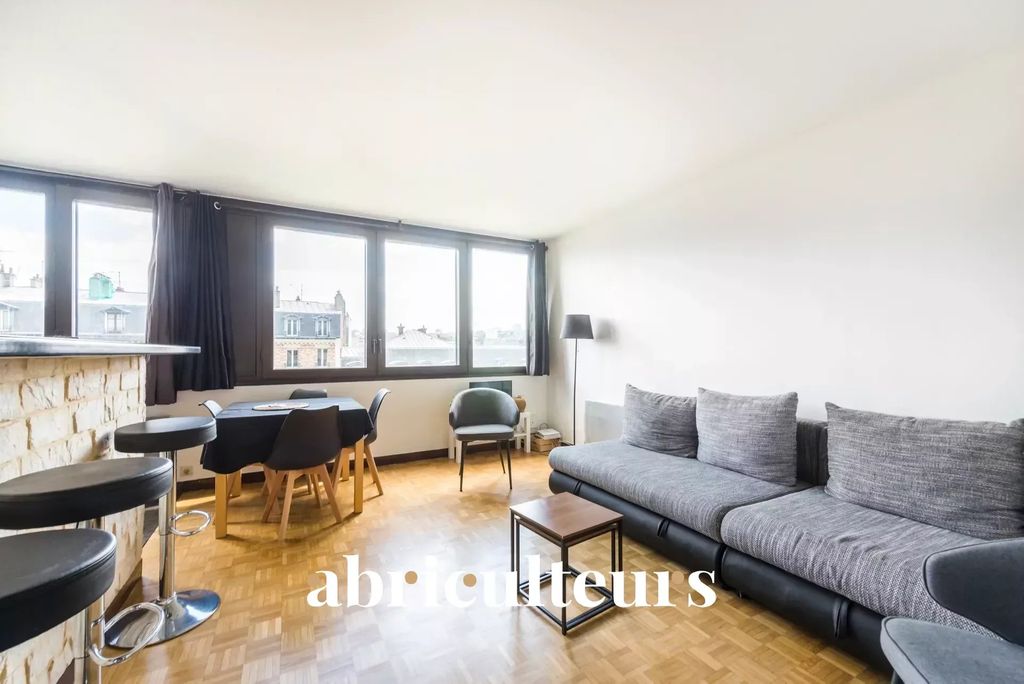 Achat appartement à vendre 2 pièces 51 m² - Pantin