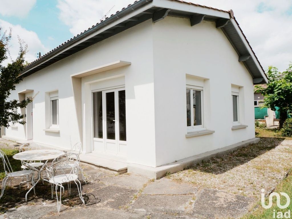 Achat maison à vendre 2 chambres 95 m² - Mérignac