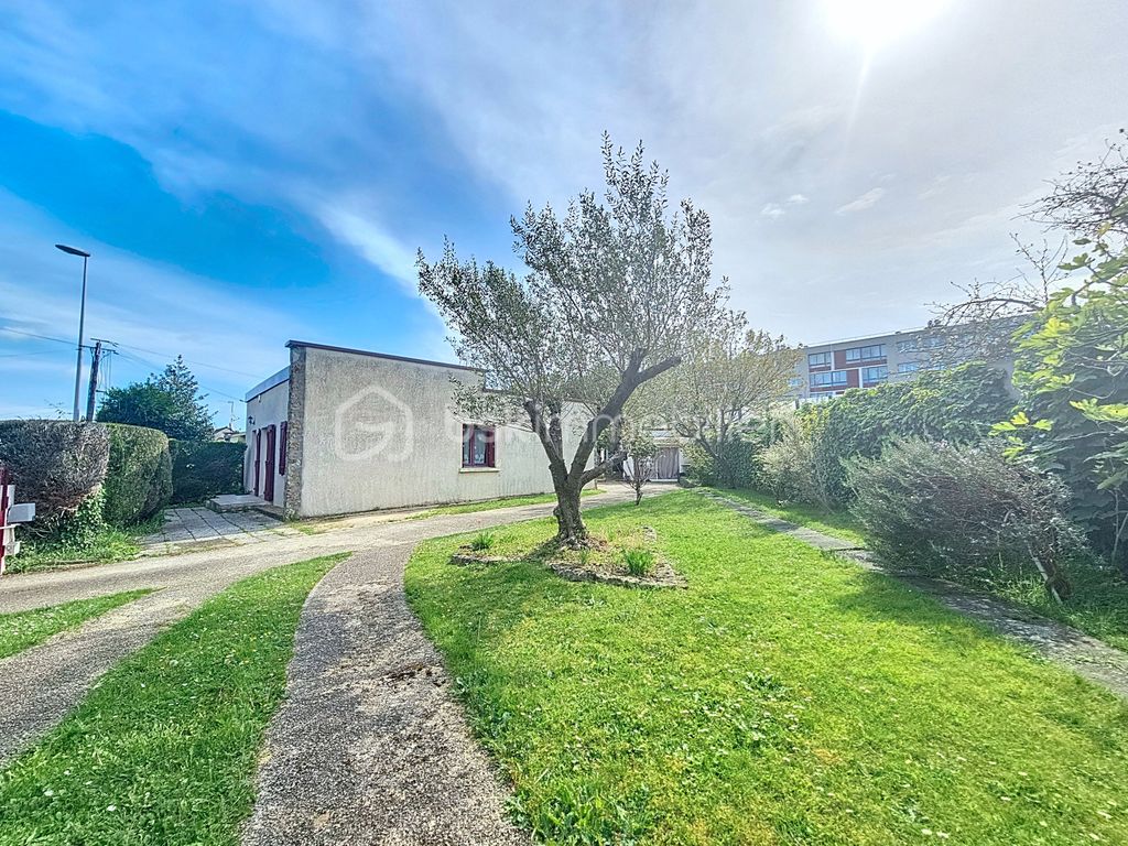 Achat maison à vendre 3 chambres 100 m² - Lagny-sur-Marne