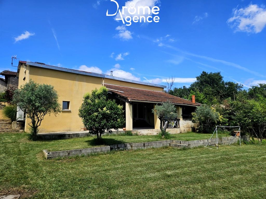 Achat maison à vendre 3 chambres 190 m² - Châteauneuf-sur-Isère