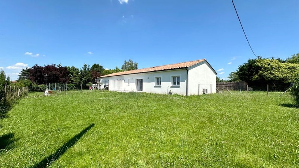 Achat maison à vendre 6 chambres 164 m² - Bergerac