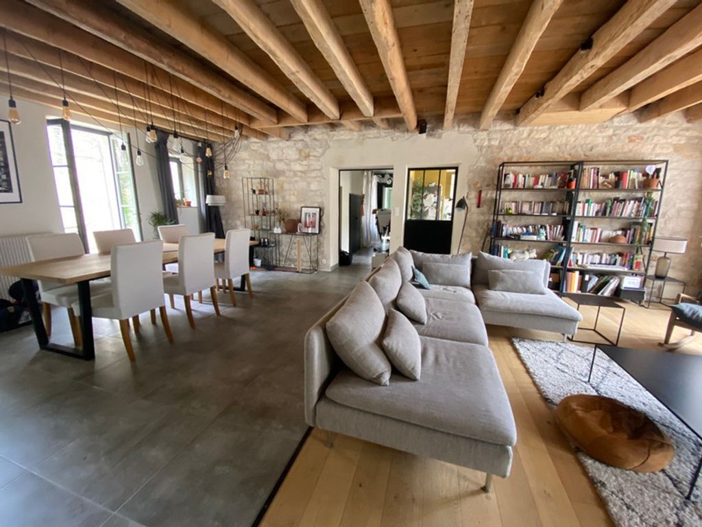 Achat maison à vendre 5 chambres 276 m² - Fontaines