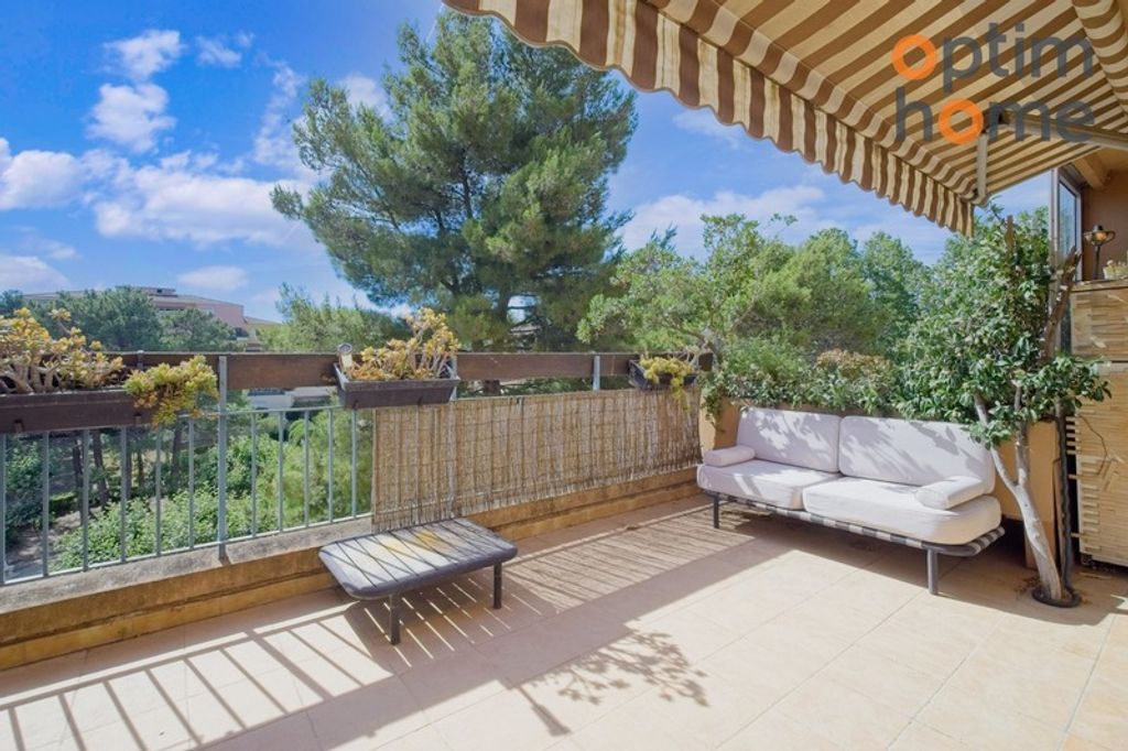 Achat appartement à vendre 6 pièces 114 m² - Aix-en-Provence