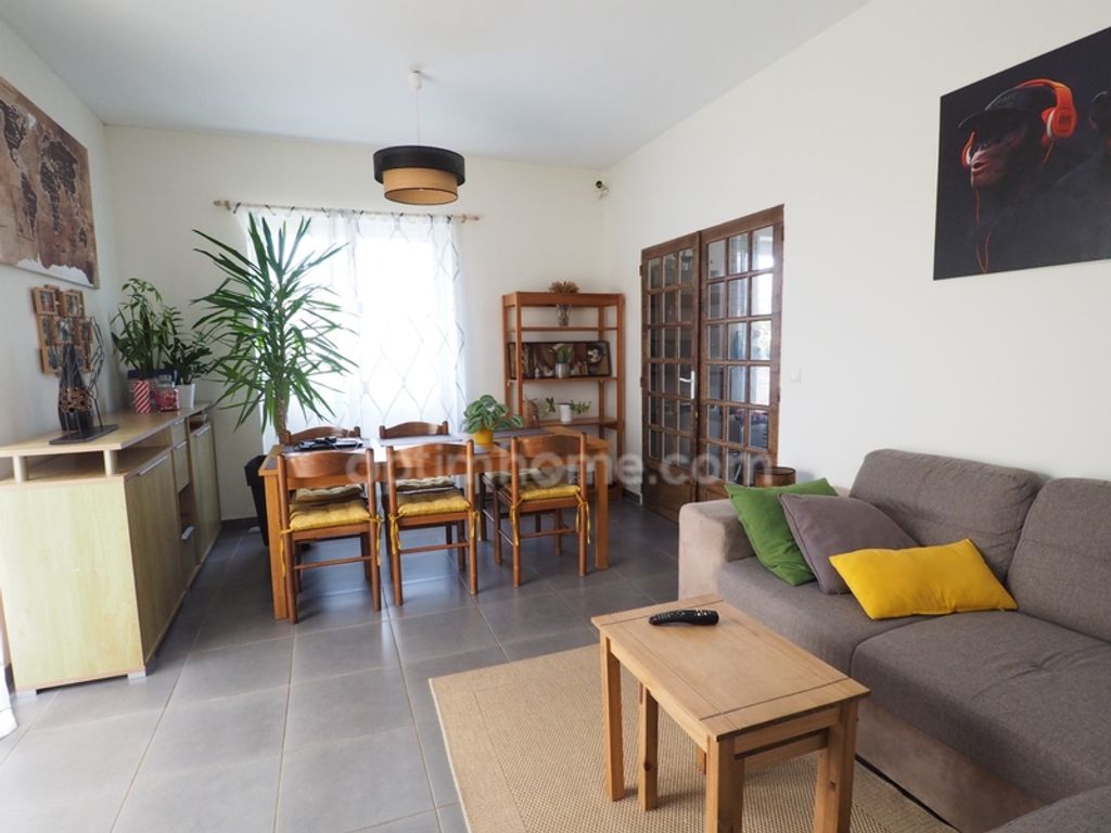 Achat maison à vendre 3 chambres 79 m² - Pont-Saint-Martin