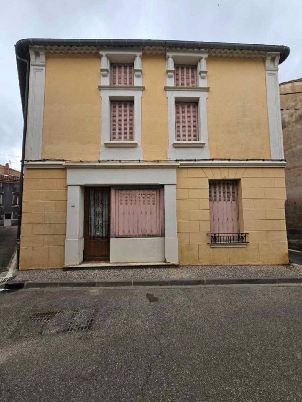 Achat maison à vendre 5 chambres 167 m² - Espéraza