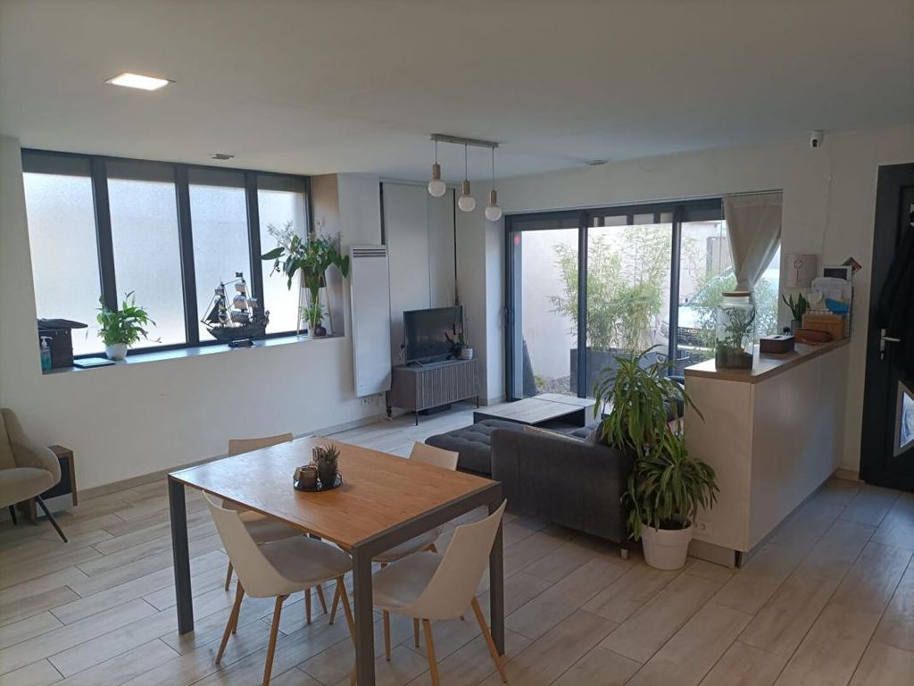 Achat maison à vendre 4 chambres 120 m² - La Boisse