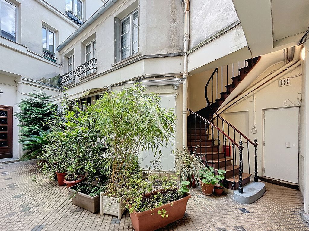 Achat appartement à vendre 6 pièces 112 m² - Paris 20ème arrondissement