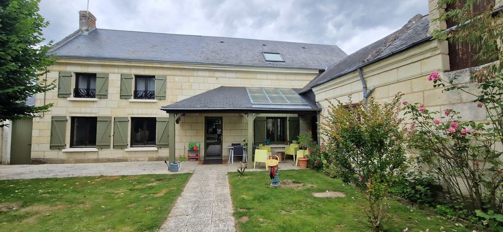 Achat maison à vendre 5 chambres 205 m² - Chinon