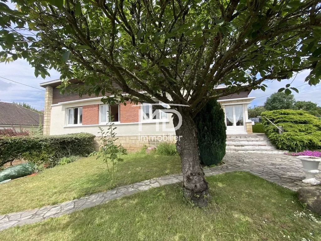 Achat maison à vendre 3 chambres 126 m² - Évreux