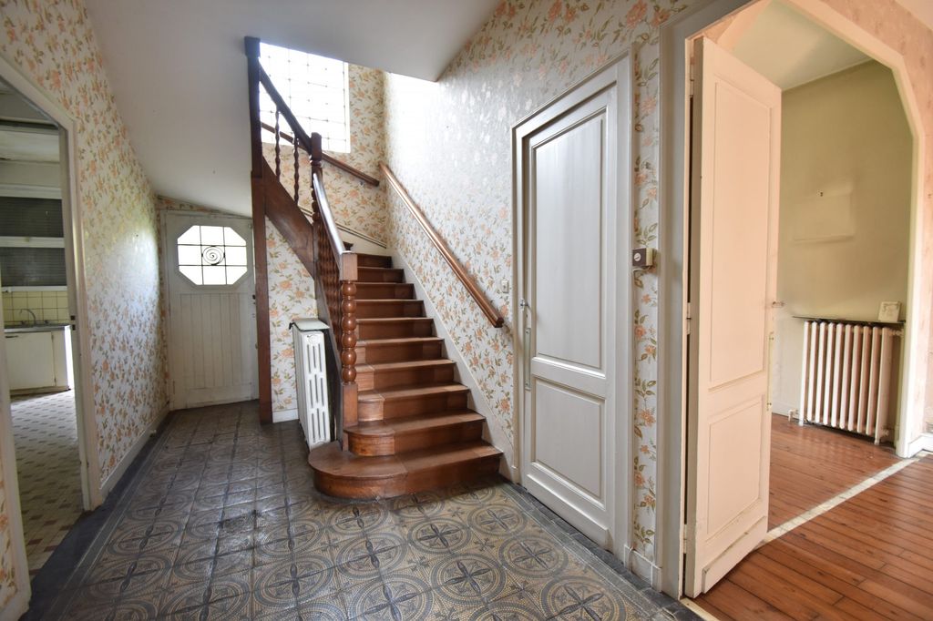 Achat maison à vendre 4 chambres 123 m² - Bordeaux