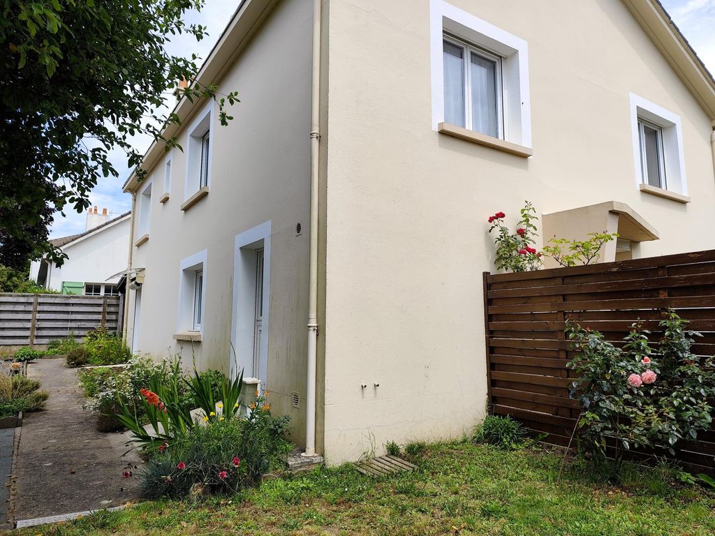 Achat maison à vendre 5 chambres 148 m² - Pornic