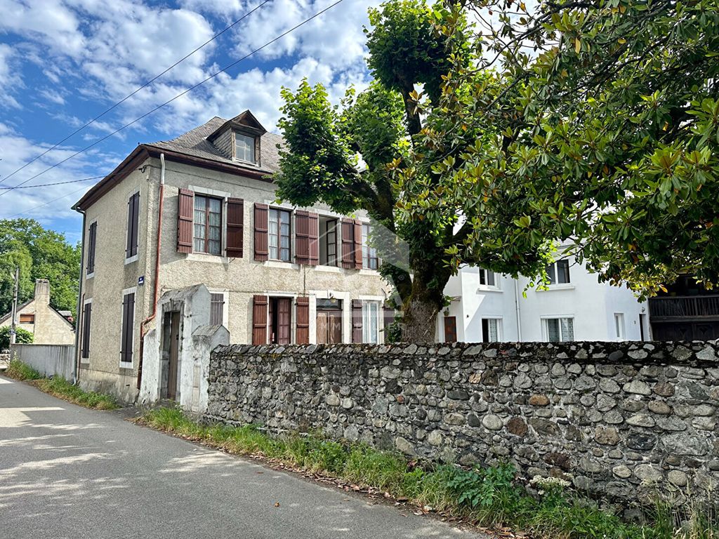 Achat maison à vendre 6 chambres 244 m² - Montgaillard