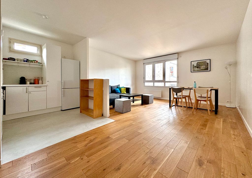 Achat appartement à vendre 2 pièces 54 m² - Pantin