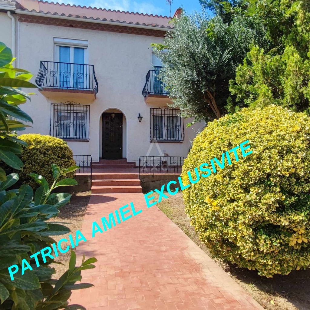 Achat maison à vendre 5 chambres 132 m² - Perpignan