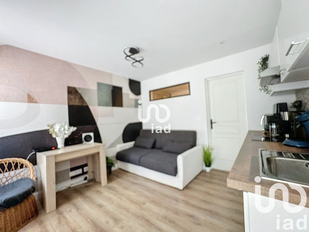 Achat maison à vendre 5 chambres 120 m² - Saint-Pierre-du-Perray