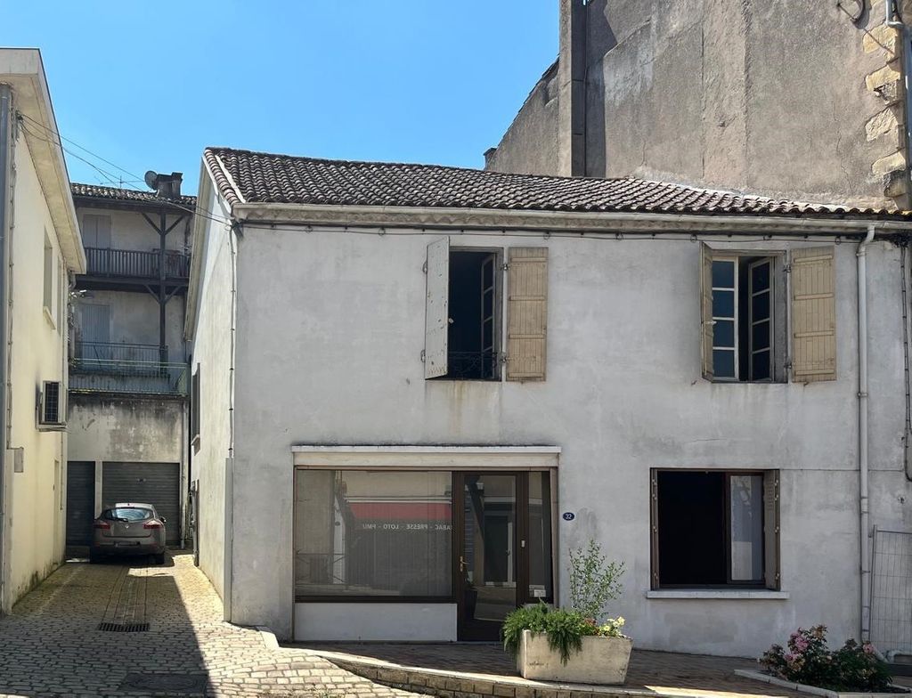 Achat maison à vendre 4 chambres 180 m² - Cancon