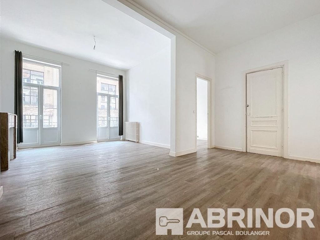 Achat appartement à vendre 4 pièces 103 m² - Lille